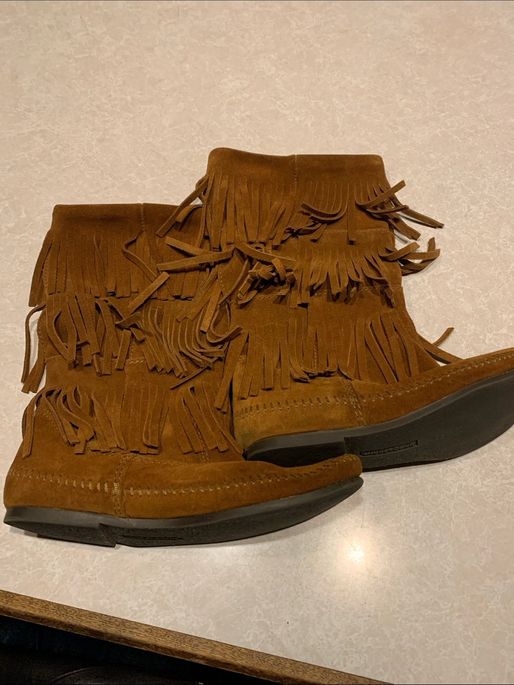 Minnetonka Suede Fringe Ankle Booties in Brown Size 8